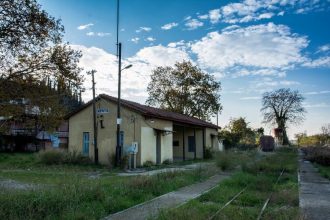 Στην τελική ευθεία ο Προαστιακός από Πάτρα για Κάτω Αχαΐα - Προχωρά και η προμήθεια των Αυτόματων Συστημάτων Ισόπεδων Διαβάσεων