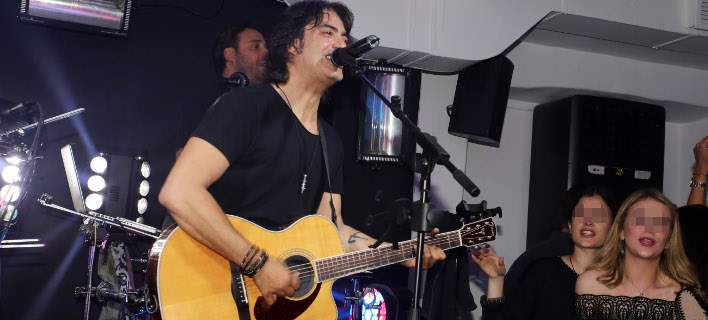 Σχοινάς: Θαυμάστριά μου είχε γράψει με ξυράφι το όνομά μου στο χέρι της