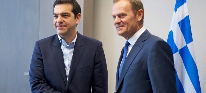 Τουσκ: Τουλάχιστον μέχρι τον Οκτώβριο οι συνομιλίες για την κατάργηση της βίζας