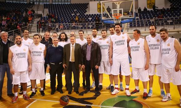 Οι Βετεράνοι του Ελληνικού Μπάσκετ στην Κάτω Αχαΐα για τα «Καλάθια Αλληλεγγύης»!