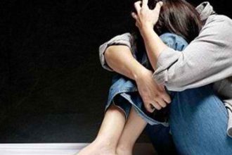 Διπλός βιασμός στην ίδια παραλία - Η νύχτα πήρε εφιαλτική τροπή για τις δύο κοπέλες!