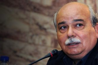 Πάτρα: Το λάθος του Ν. Βούτση με τα συλλυπητήρια στην οικογένεια Νικολόπουλου - Απάντηση Νικολόπουλου: "Η Νίκη μας δεν "έφυγε" ακόμα"