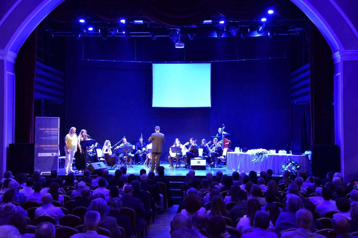 Μάγεψε η Πολυφωνική Πάτρας στην Κεφαλονιά