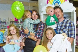 Ο Τζέιμι Όλιβερ είναι πολύτεκνος