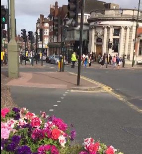 ΕΚΤΑΚΤΟ: Εκκενώθηκε σταθμός του μετρό στο Λονδίνο - ΒΙΝΤΕΟ