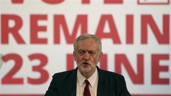 Αυτόματα υποψήφιος για την ηγεσία των Εργατικών ο Κόρμπιν