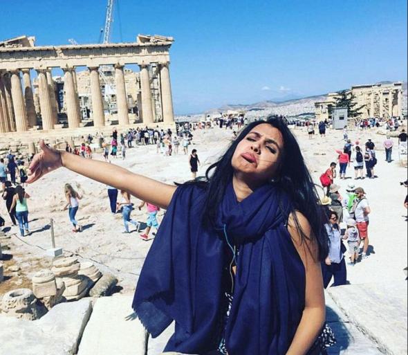 Νιόπαντρη έκανε ταξίδι του μέλιτος στην Ελλάδα χωρίς τον γαμπρό - ΦΩΤΟΓΡΑΦΙΕΣ