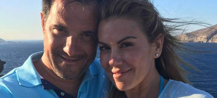 Αδωνις Γεωργιάδης-Ευγενία Μανωλίδου, ερωτευμένοι στη Μύκονο