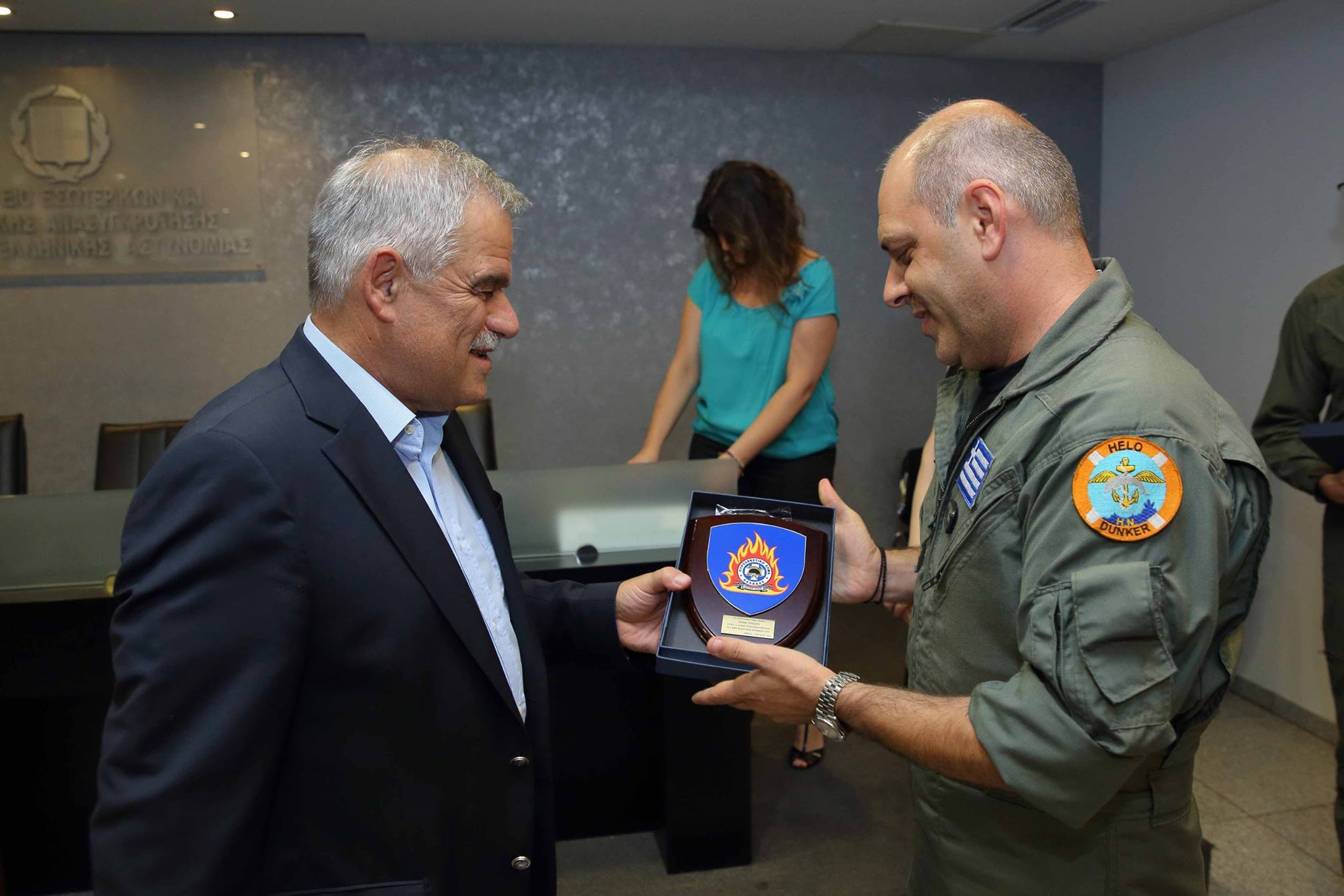 Ο Πατρινός Άλκης Παρασκευόπουλος στο πλήρωμα του Canadair των Δερβενοχωρίων - "Το να βοηθάς να σωθούν ζωές είναι απλά ανεκτίμητο"