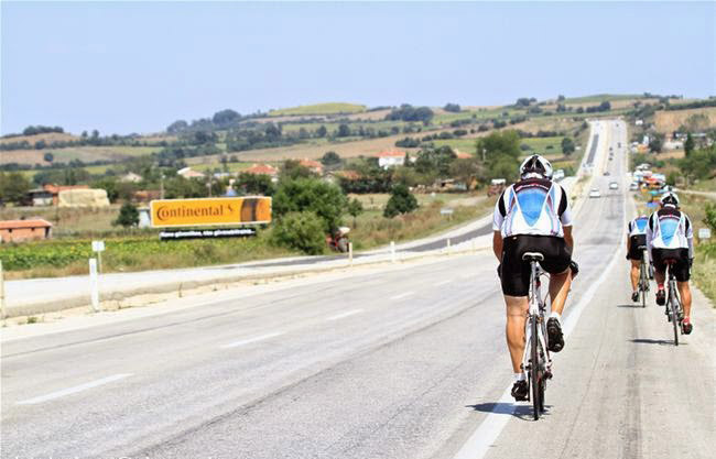 Ορθοπεταλιές από τη Θεσσαλονίκη ως την Ολυμπία με στάση στην Πάτρα