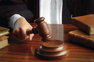 Ποινή φυλάκισης δύο ετών και πρόστιμο σε 57χρονο που σκότωσε γάτα