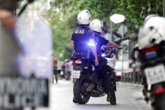 Αγρίνιο: Απειλούσε την 58χρονη μητέρα του με καυστικό υγρό!