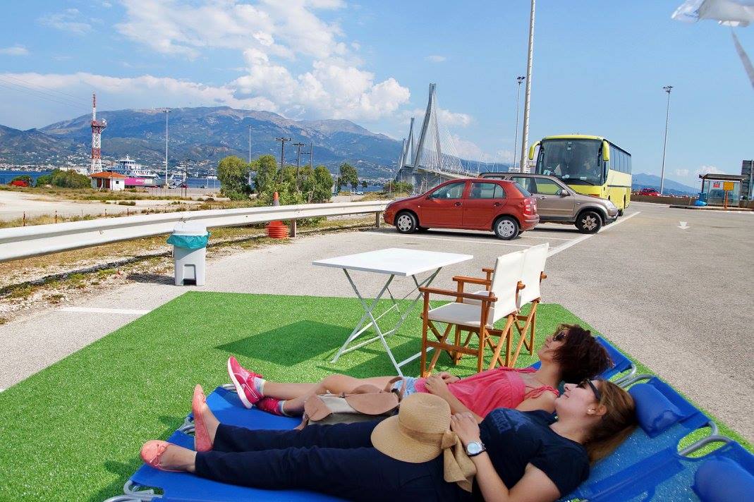 Κουράστηκες να οδηγείς; Πιες καφέ και ξεκουράσου... με θέα τη Γέφυρα! ΦΩΤΟΓΡΑΦΙΕΣ