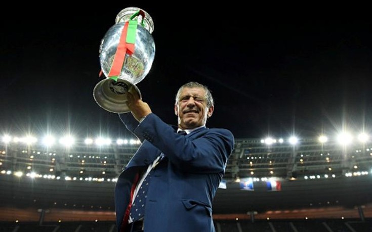 Δεν αποκλείει επιστροφή του στην Ελλάδα ο Σάντος