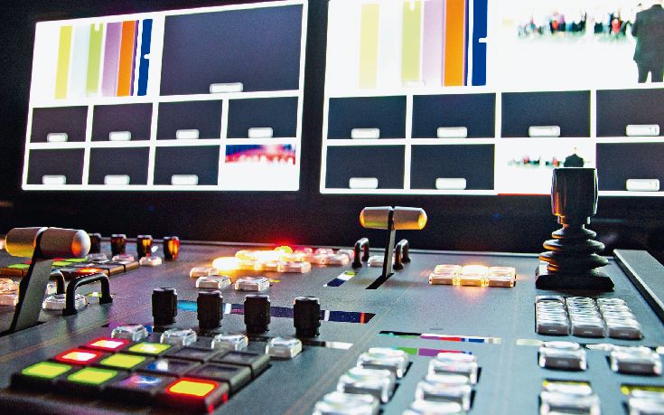 Εκτός των τηλεοπτικών αδειών Μega και Σαββίδης - Ποιοι συνεχίζουν