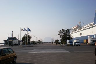 "Το θαλάσσιο μέτωπο της Πάτρας να αποδοθεί τώρα στο λαό"