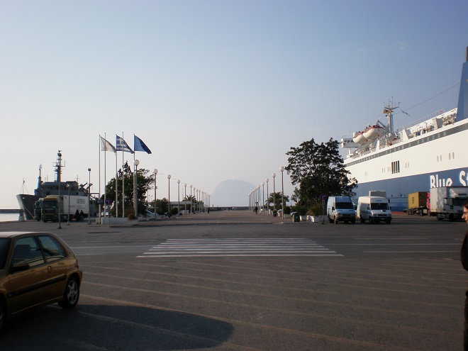 "Το θαλάσσιο μέτωπο της Πάτρας να αποδοθεί τώρα στο λαό"