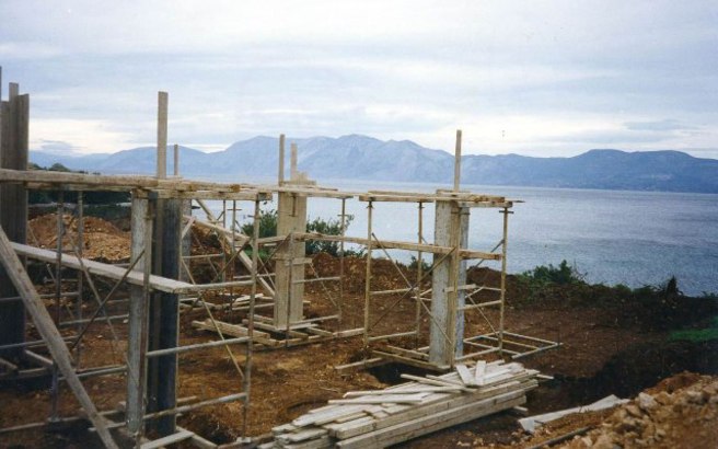 Καταργείται η εκτός σχεδίου δόμηση