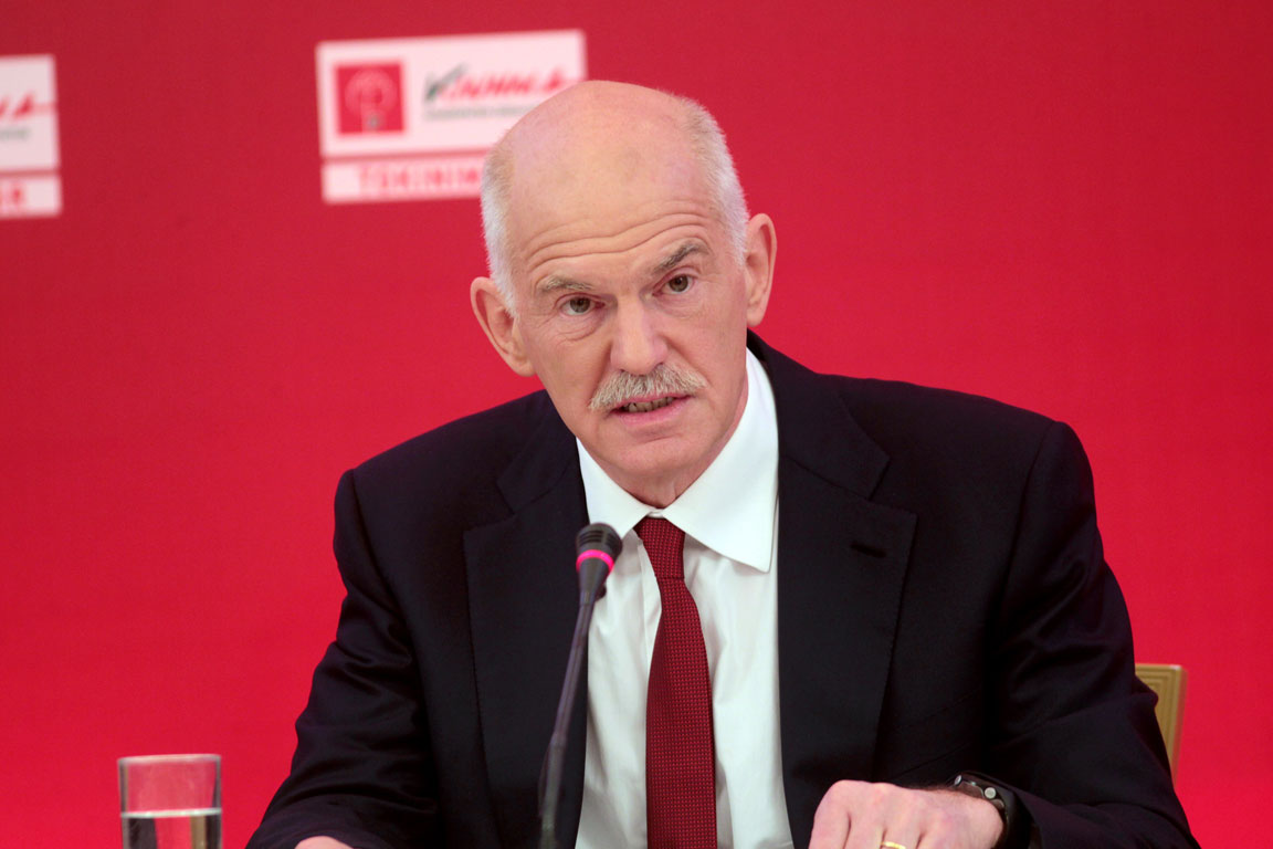 Γιώργος Παπανδρέου: «Θέλουν να μας θάψουν!»