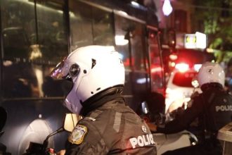 Σε κόκκινο συναγερμό η ΕΛ.ΑΣ. στην παραμεθόριο, τα νησιά και τα αεροδρόμια