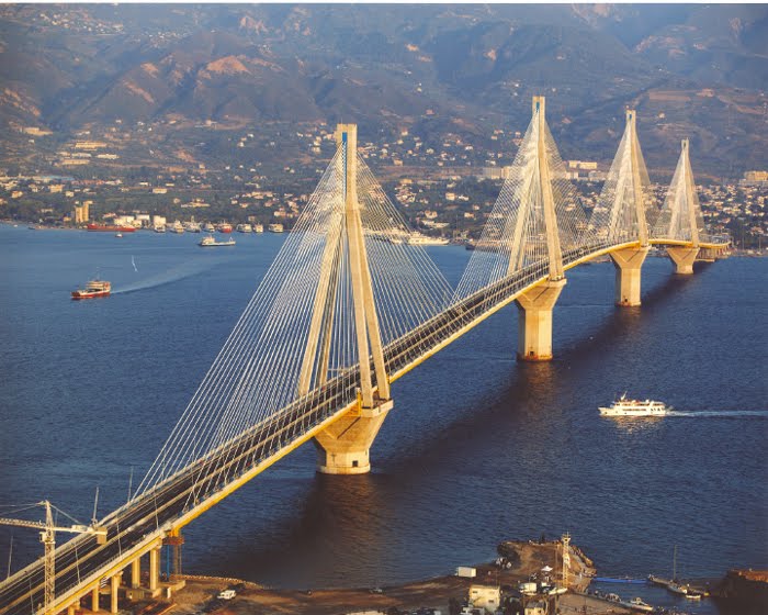 Πάρκινγκ καλοκαιρινό για καφέ και ανάπαυλα από τη Γέφυρα ΑΕ, για να μην κοιμηθείτε στο τιμόνι! ΒΙΝΤΕΟ