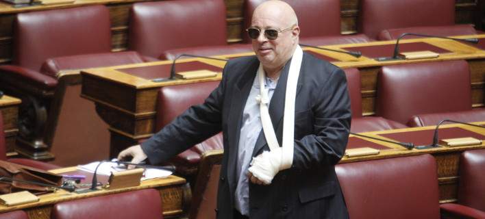 Βουλευτής Ενωσης Κεντρώων: Μπράβος έβαλε το σκυλί του να μου επιτεθεί γιατί είμαι «λαγός του Τσίπρα»