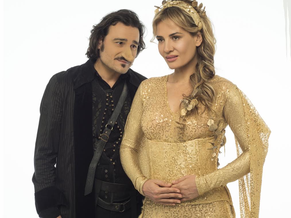 Στην Πάτρα ο "Συρανό" με τους Β. Χαραλαμπόπουλο και Δ. Ματσούκα - Χορηγός επικοινωνίας το tempo24.gr