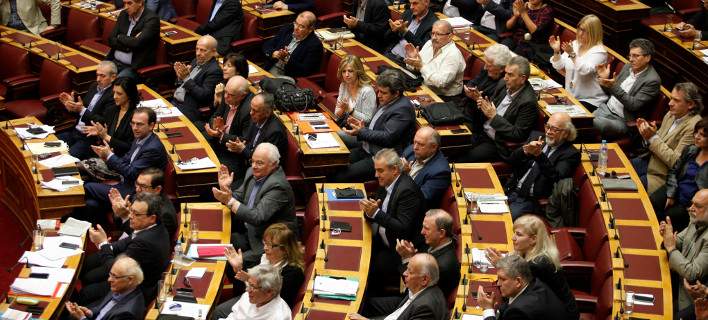 Ερώτηση 53 βουλευτών του ΣΥΡΙΖΑ: Να απαλλαγούν από ΦΠΑ ρεύματος οι εξαγωγικές επιχειρήσεις