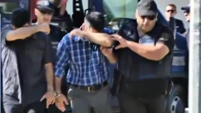 Τριήμερη αναβολή από το Aυτόφωρο στους οκτώ τούρκους στρατιωτικούς