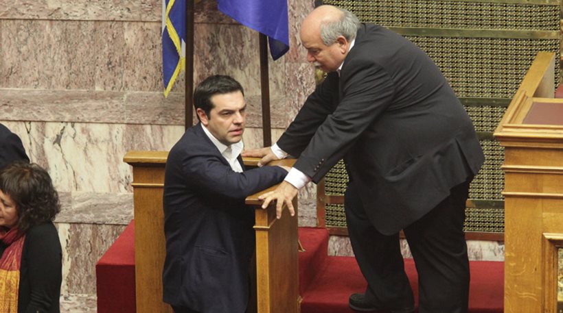 Νόμος η απλή αναλογική, χωρίς όμως τις 200 ψήφους- Ψήφισαν υπέρ 179 βουλευτές