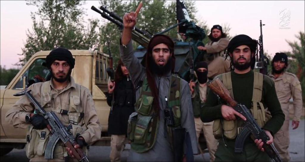 Βρέθηκε το αποκεφαλισμένο πτώμα του Καναδού ομήρου Ρόμπερτ Χολ που εκτελέστηκε από τους τζιχαντιστές