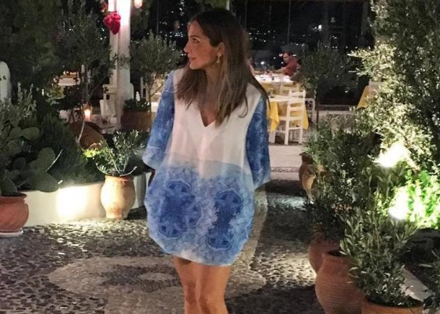Δέσποινα Βανδή: Καλοκαιρινές βόλτες στη Σαντορίνη!