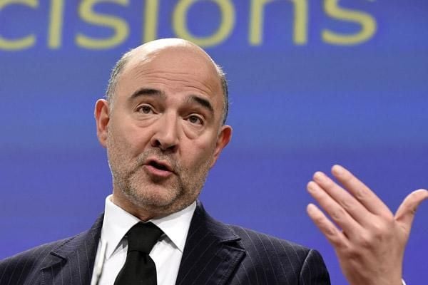 Συνάντηση Τσακαλώτου και Σταθάκη με Μοσκοβισί τη Δευτέρα