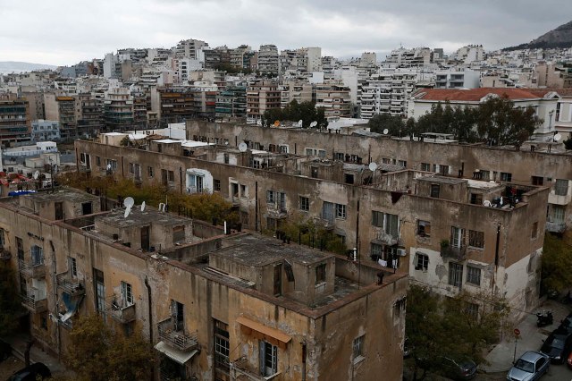 Βουλή: Στην Περιφέρεια Αττικής τα προσφυγικά της Λ. Αλεξάνδρας