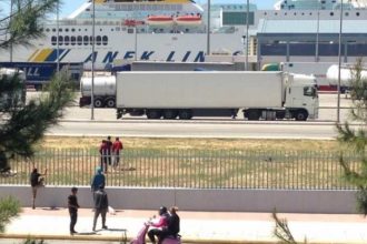 Πάτρα: Αλλοδαπός άρχισε να βρίζει λιμενικό που τον συνέλαβε