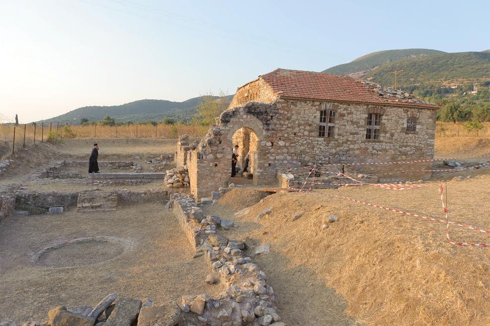 Ιερά παράκληση στην Παλαιοχριστιανική Βασιλική της Κάτω Μέτζενας