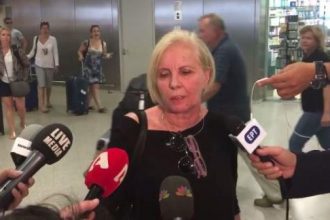 Το ξέσπασμα της μητέρας του Πετρούνια κατά των ΜΜΕ