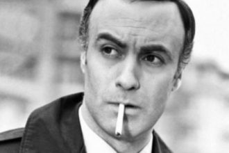 Συγκλονίζει η αποκάλυψη της κόρης του Ανδρέα Μπάρκουλη: "Είναι ντροπή, ψάχναμε να βρούμε ένα τάφο για να τον θάψουμε"