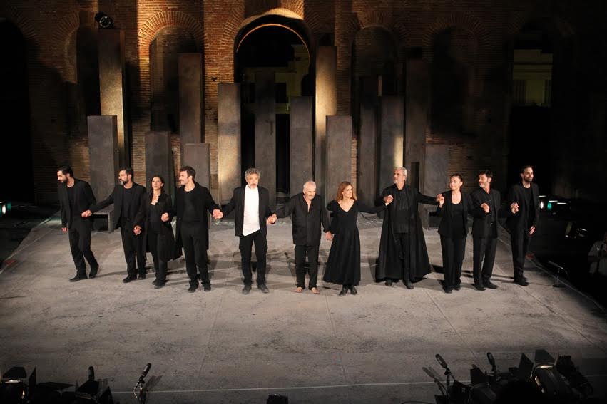 Sold Out ήταν στην Πάτρα η Αντιγόνη του Σοφοκλή - ΔΕΙΤΕ ΦΩΤΟΓΡΑΦΙΕΣ