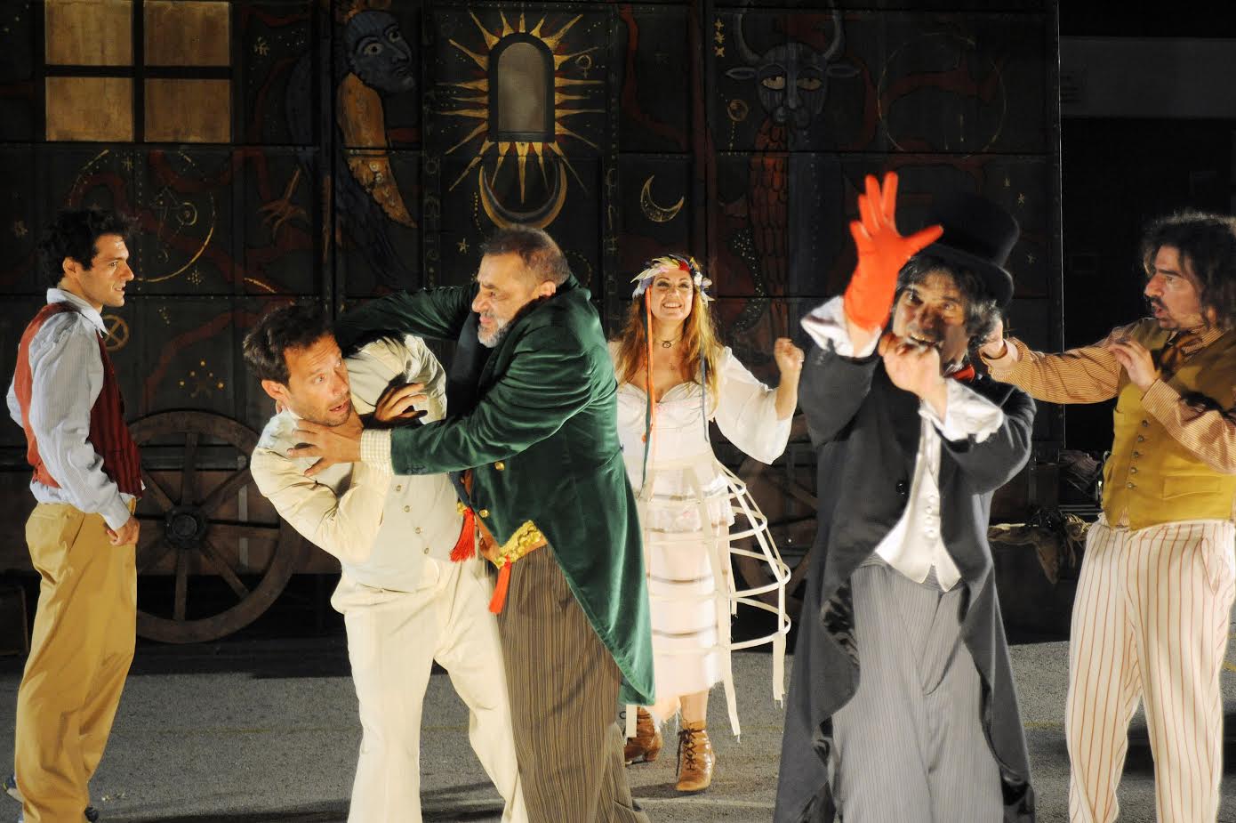 ΔΙΕΘΝΕΣ ΦΕΣΤΙΒΑΛ ΠΑΤΡΑΣ: Η "Αριστοφανιάδα" στο Αρχαίο Ωδείο