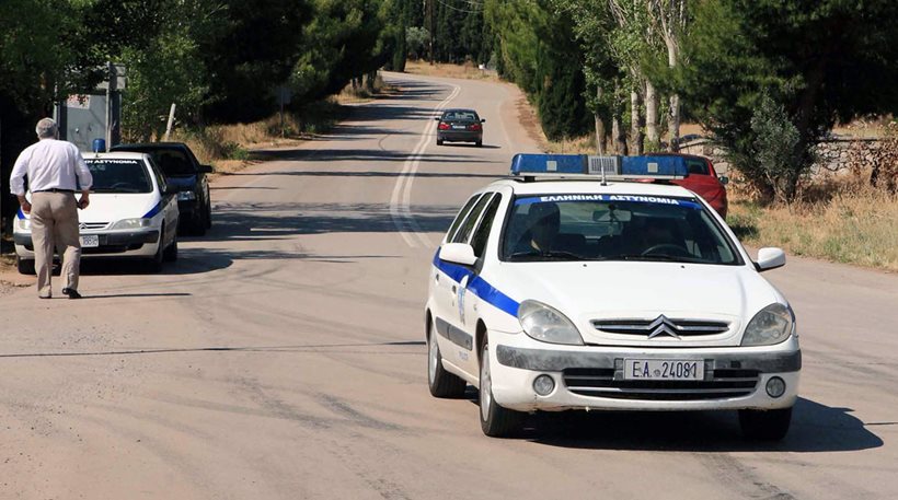 Πατρών - Πύργου: Τον ξεγύμνωναν στη μέση του δρόμου και εξαφανίστηκαν - Δυσάρεστη περιπέτεια για 51χρονο