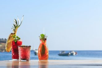 Το ΣΔΟΕ "σφράγισε" για δύο ημέρες παραλιακό κατάστημα