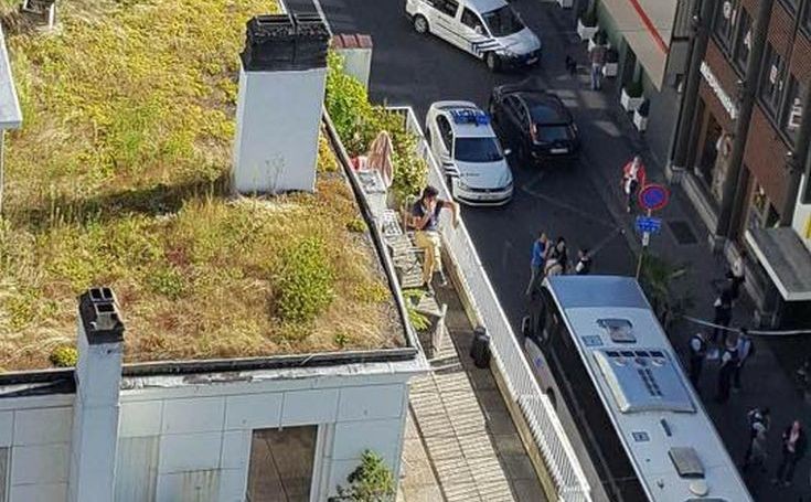 Επίθεση με ματσέτα στο Βέλγιο - Τρεις τραυματίες - ΝΕΟΤΕΡΑ