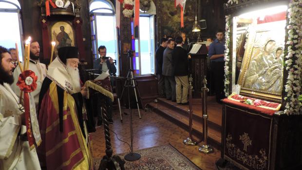 Αίγιο: Λιτάνευση της εικόνας της Παναγίας - Αλλαγές στην κυκλοφορία σήμερα