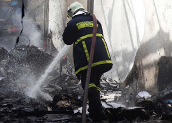 Αχαΐα: Παρανάλωμα του πυρός σπίτι στην Κλειτορία