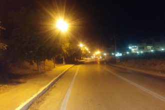 Φωτίστηκε η επαρχιακή οδός Αράξου – Νιφορείκων – «Θωρακίστηκαν» τα δίκτυα που είχαν «ρημάξει» οι κυνηγοί χαλκού