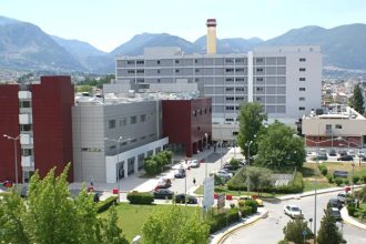 "Μπλόκο" από το ΣτΕ στις προσλήψεις καθαριστριών στα νοσοκομεία - Τι θα γίνει με τους 40 εργαζόμενους στον "Αγ. Ανδρέα";