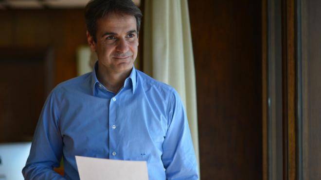 Κυριάκος Μητσοτάκης προς μαθητές: Κυνηγήστε τα όνειρά σας