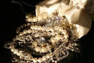 Πάτρα: Νέα απάτη σε βάρος ηλικιωμένης - Εξαφάνισαν χρυσαφικά από τα Ροϊτικα