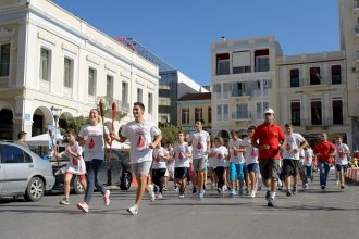 Το Κέντρο Υγείας Χαλανδρίτσας στην 14η ΠΑΝΕΛΛΗΝΙΑ ΛΑΜΠΑΔΗΔΡΟΜΙΑ ΣΥΛΛΟΓΩΝ ΕΘΕΛΟΝΤΩΝ ΑΙΜΟΔΟΤΩΝ
